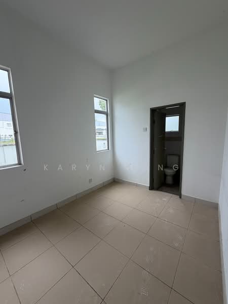 Rumah Teres 2-Tingkat untuk Dijual di Seksyen 33 (Shah Alam) - Karyn Wong - Interior - PropertyGuru.com.my