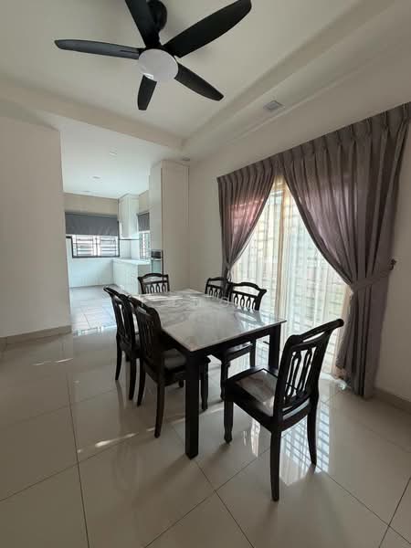 2-storey Terraced House for Sale in Taman Seri Austin (Tebrau) - Ee Fong Toh - Dining Room - PropertyGuru.com.my