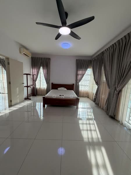 2-storey Terraced House for Sale in Taman Seri Austin (Tebrau) - Ee Fong Toh - Bedroom - PropertyGuru.com.my