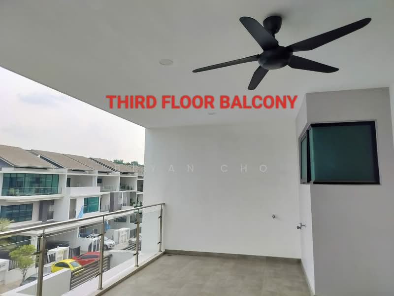 3-storey Terraced House for Rent in Puchong (Selangor) - Bryan Cho - Balcony - PropertyGuru.com.my