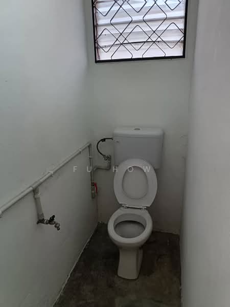 1-storey Terraced House for Sale in Taman Seri Kijang (Bukit Mertajam) - FU HOW - Bathroom - PropertyGuru.com.my
