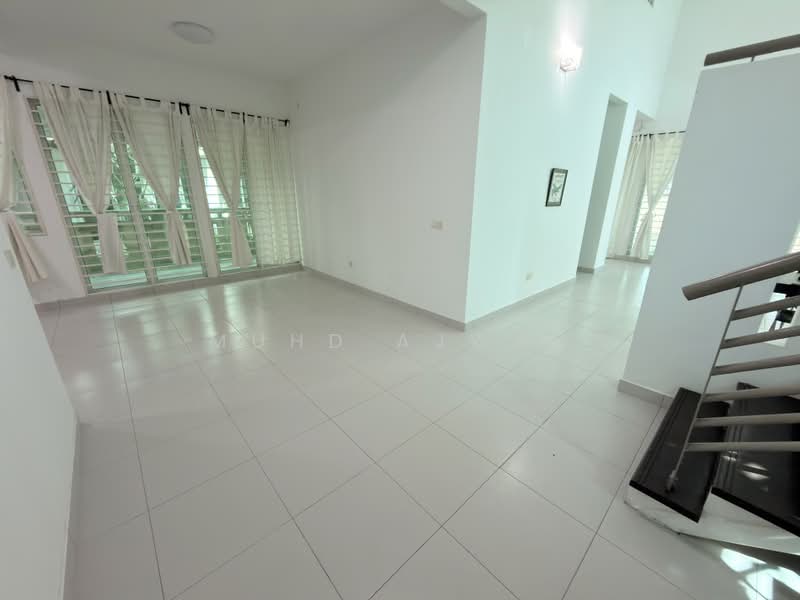 Semi-Detached House for Sale in Bandar Baru Enstek (Bandar Enstek) - Muhd Ajwad - PropertyGuru.com.my
