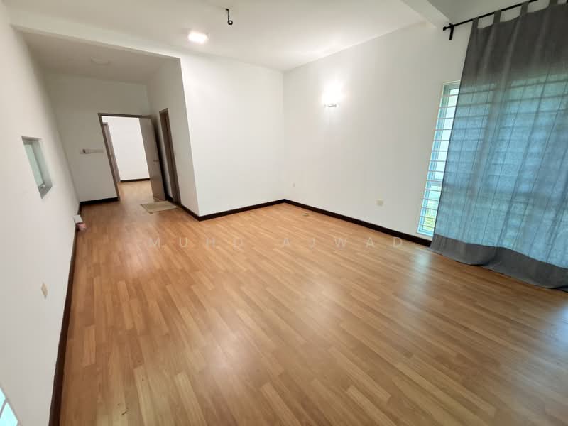 Semi-Detached House for Sale in Bandar Baru Enstek (Bandar Enstek) - Muhd Ajwad - PropertyGuru.com.my