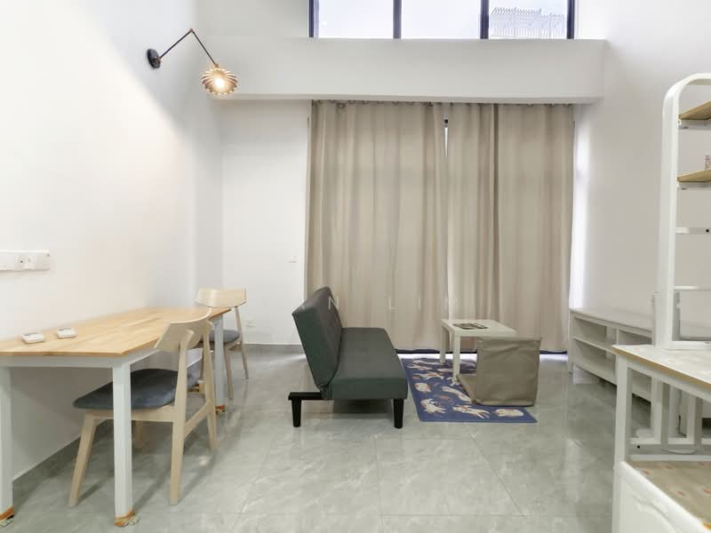 Kediaman Servis untuk Dijual di Altris Residences @ The Quartz WM - Sean Lim - Living Room - PropertyGuru.com.my