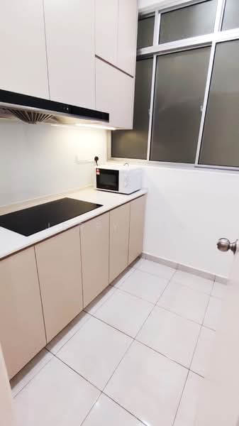 Apartment for Rent at The Rise Collection 3 - Jerry Tan - Kitchen - PropertyGuru.com.my