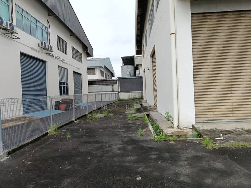 Kilang untuk Disewa di Chan Sow Lin (Cheras) - Tabber Tan - side - PropertyGuru.com.my
