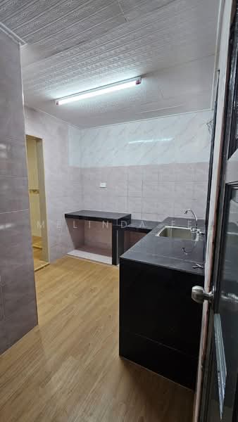 Rumah Teres 1-Tingkat untuk Dijual di Taman Desa Jaya (Johor Bahru) - Melinda Ee - Kitchen - PropertyGuru.com.my