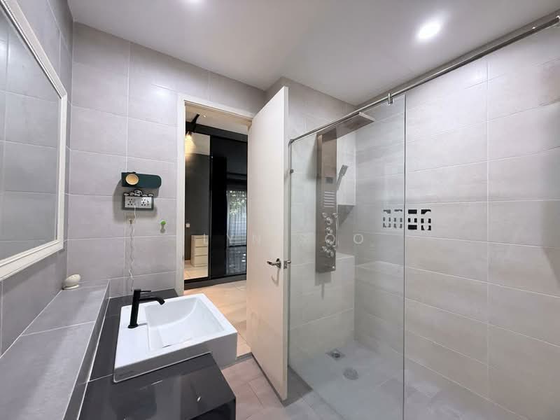 2-storey Terraced House for Sale in Bandar Rimbayu (Telok Panglima Garang) - Elyn Soo - Bathroom - PropertyGuru.com.my