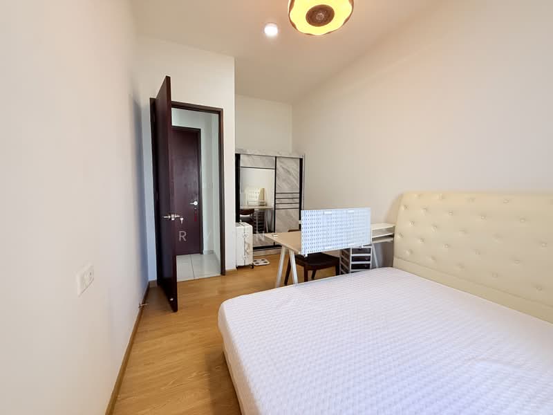 Condominium for Rent at Lovell @ Country Garden Danga Bay - Ryan Lim - Bedroom - PropertyGuru.com.my