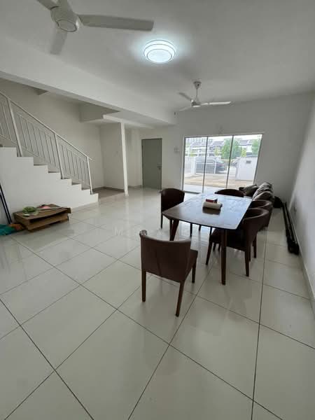 Terraced House for Rent in Gombak (Selangor) - Max . - Living Room - PropertyGuru.com.my