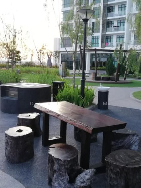 Kediaman Servis untuk Dijual di Green Haven - Dexter Lim - Exterior - PropertyGuru.com.my