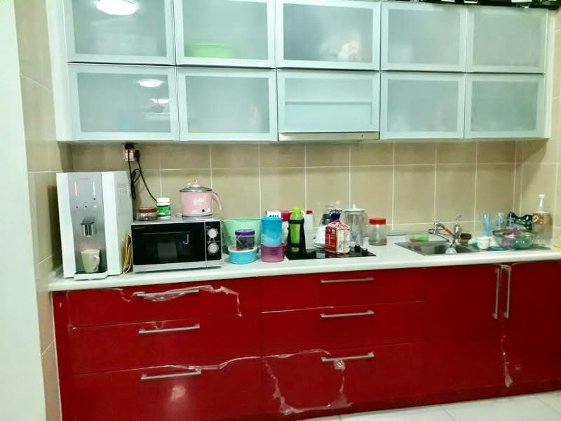 Kediaman Servis untuk Dijual di OUG Parklane - Jake Lim - Kitchen - PropertyGuru.com.my