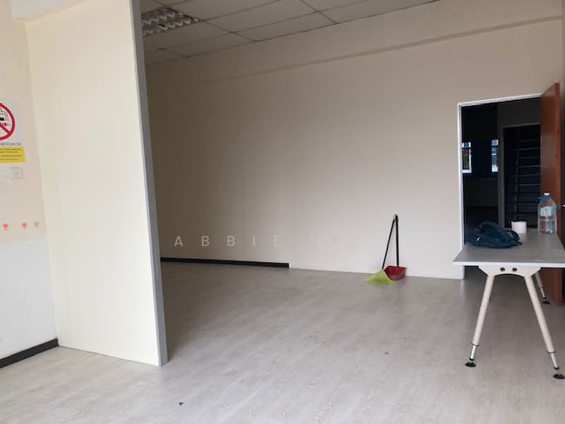Shop / Office untuk Disewa di Bandar Puteri Puchong (Puchong) - Abbie Lee - Interior - PropertyGuru.com.my