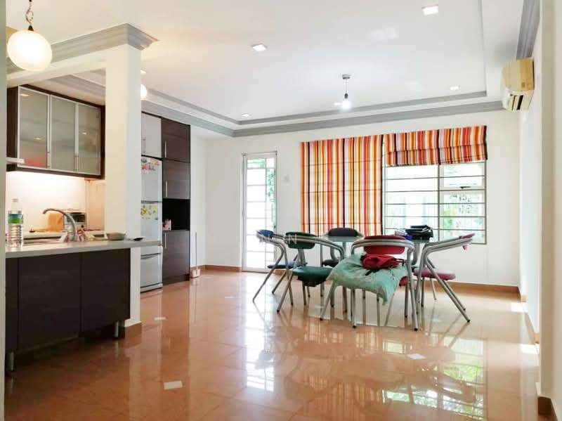 Rumah Teres untuk Disewa di TAMAN PUCHONG UTAMA (Puchong) - Hann . - Kitchen - PropertyGuru.com.my