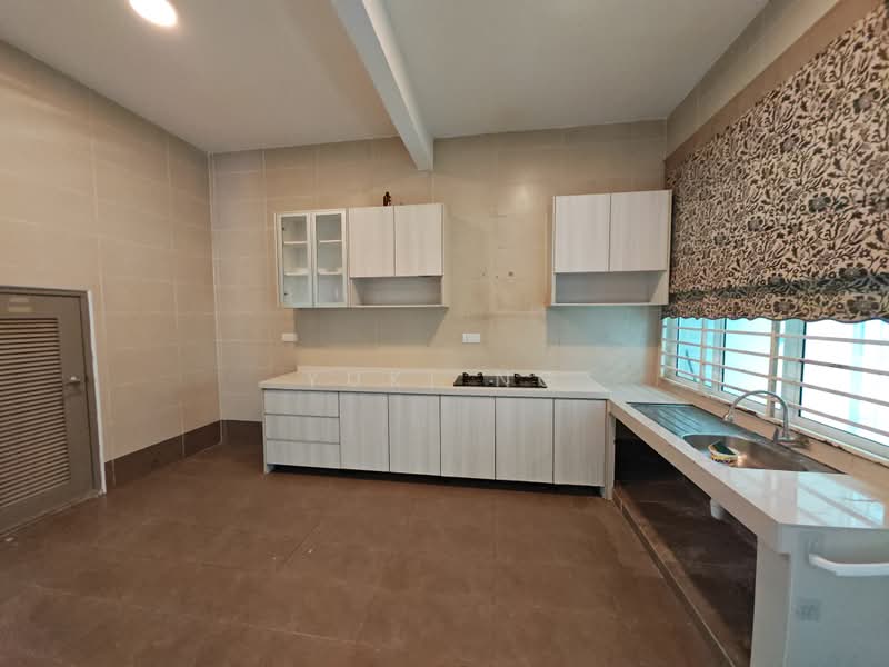 Rumah Teres 2-Tingkat untuk Dijual di Cheras (Selangor) - Yuki Ng - Kitchen - PropertyGuru.com.my