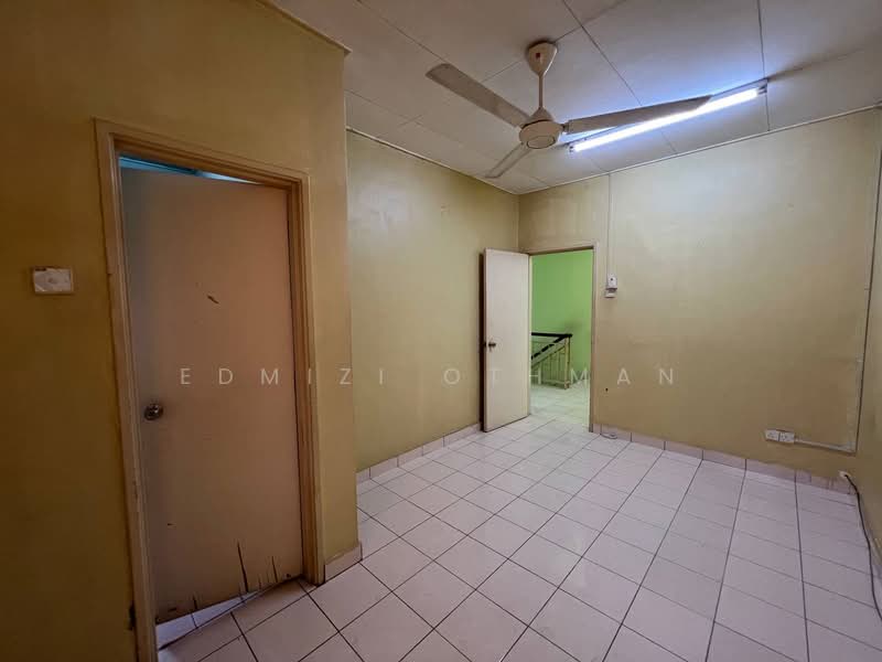 Rumah Teres untuk Dijual di Bandar Puteri Klang (Klang) - Edmizi Othman - Interior - PropertyGuru.com.my