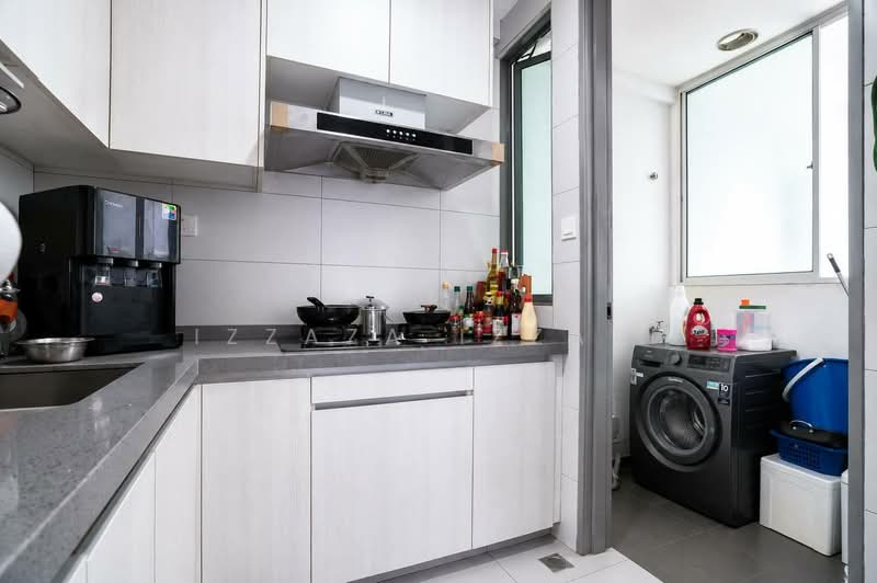 Condominium for Rent at Infiniti 3 Residences - Izzaza Izzati - Kitchen - PropertyGuru.com.my
