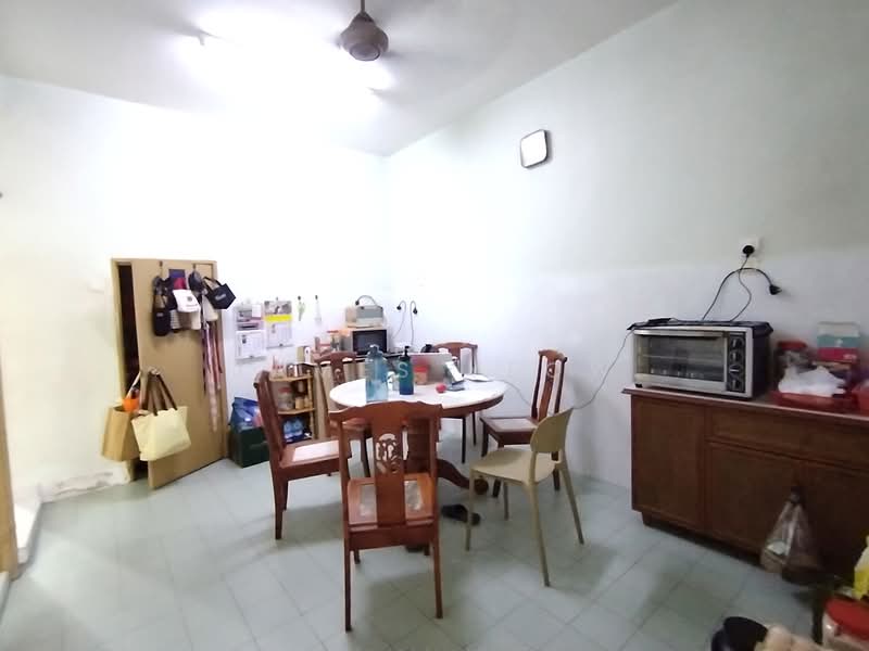 2-storey Terraced House for Sale in Bertam (Melaka) - James Yeow - Dining Room - PropertyGuru.com.my