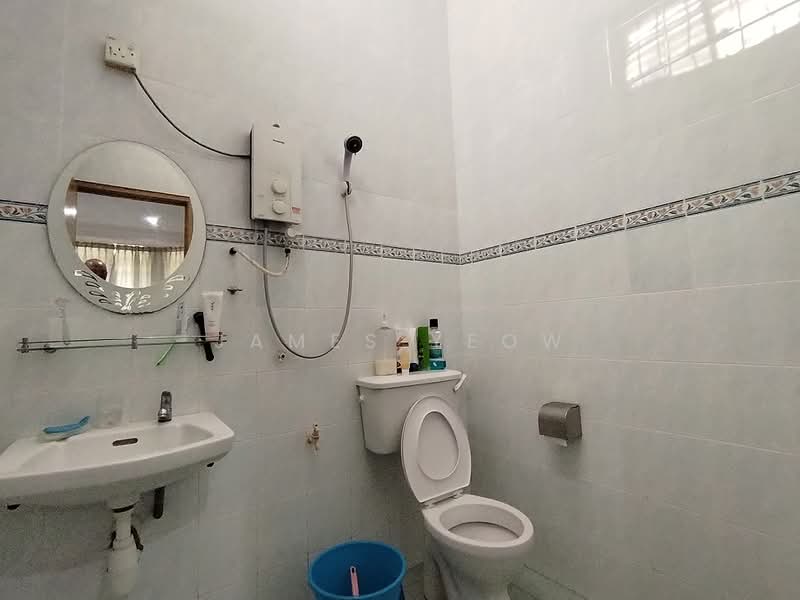 2-storey Terraced House for Sale in Bertam (Melaka) - James Yeow - Bathroom - PropertyGuru.com.my