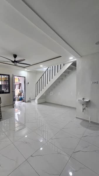Rumah Teres 2-Tingkat untuk Dijual di Taman Air Biru (Pasir Gudang) - Melinda Ee - Living Room - PropertyGuru.com.my