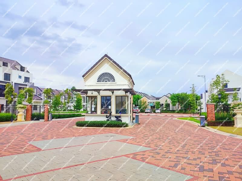 Rumah Bandar untuk Dijual di Sepang (Selangor) - Gary Chow - Exterior - PropertyGuru.com.my