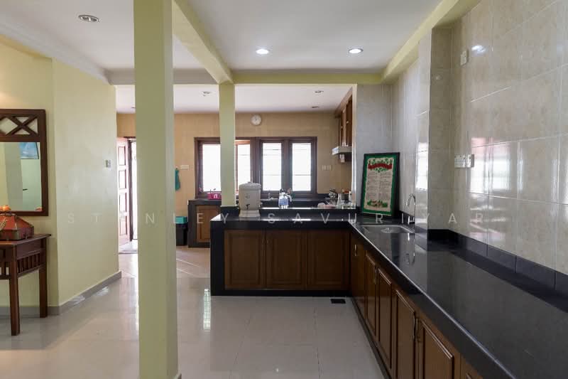 Rumah Teres 2-Tingkat untuk Dijual di Taman Desa (Kuala Lumpur) - Stanley Savuriyar - Kitchen - PropertyGuru.com.my
