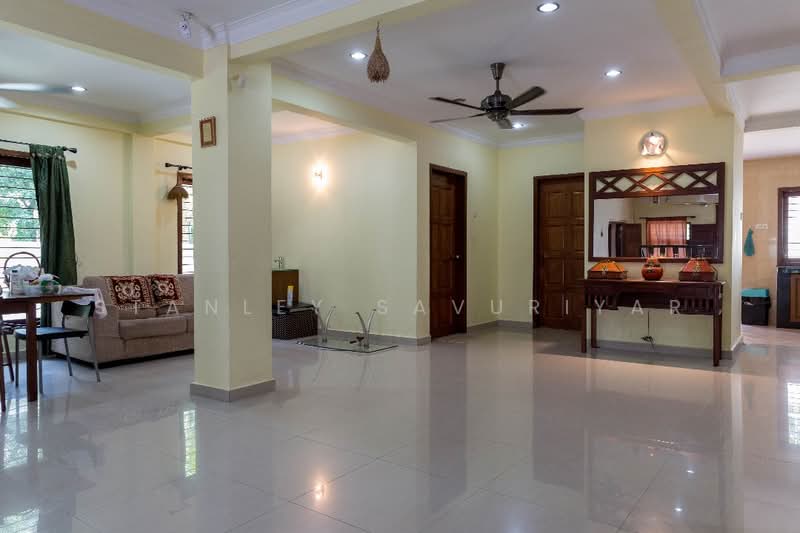 Rumah Teres 2-Tingkat untuk Dijual di Taman Desa (Kuala Lumpur) - Stanley Savuriyar - Living Room - PropertyGuru.com.my