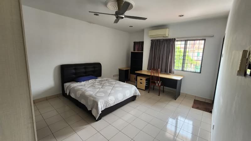 2.5-storey Terraced House for Rent in Bandar Putra Permai (Seri Kembangan) - Wei Liew - Bedroom - PropertyGuru.com.my