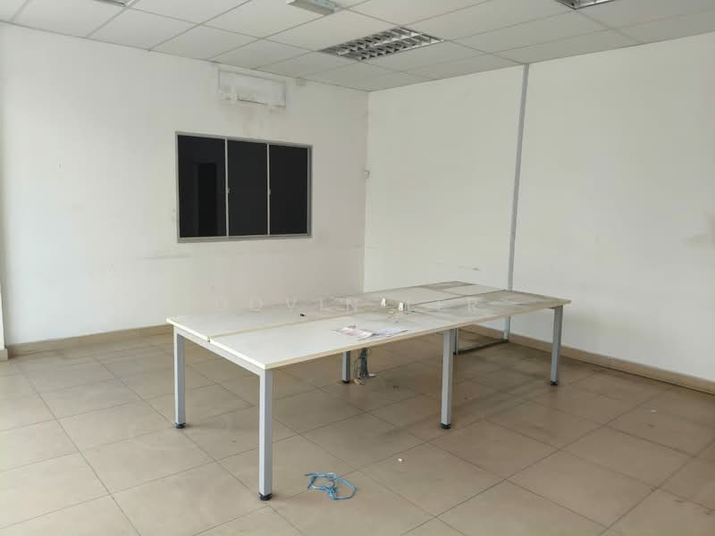 Kilang Teres untuk Disewa di Taman Mount Austin (Tebrau) - Dovin Ler - Interior - PropertyGuru.com.my