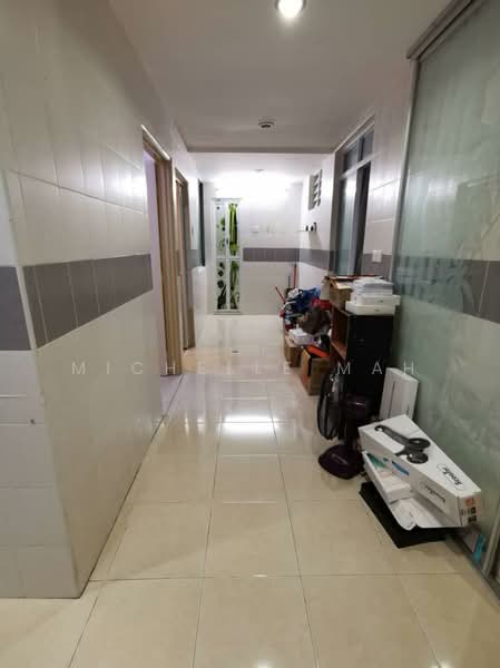 Condominium for Sale at D'Piazza - Michelle Mah - Corridor - PropertyGuru.com.my