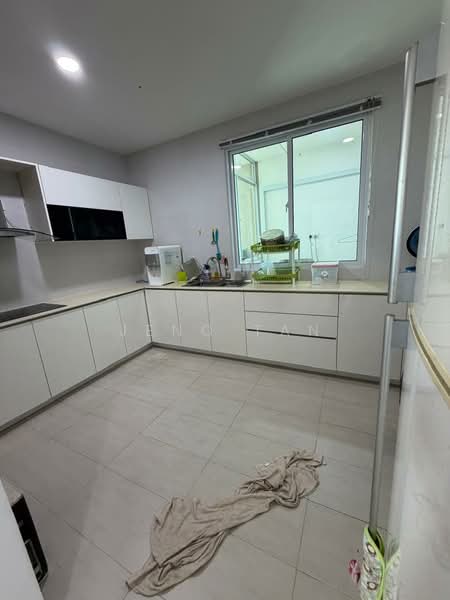 Kondominium untuk Disewa di D' Jewel - Jeno Tan - Kitchen - PropertyGuru.com.my