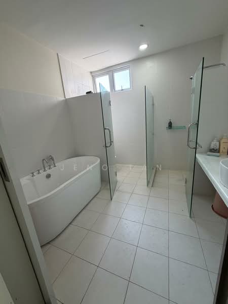 Kondominium untuk Disewa di D' Jewel - Jeno Tan - Bathroom - PropertyGuru.com.my