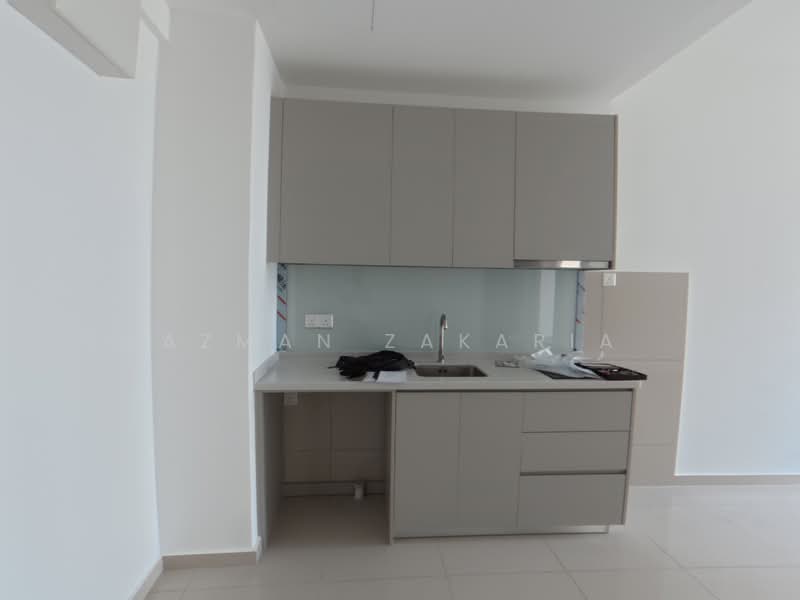 Kediaman Servis untuk Dijual di BeCentral @ i-City - AZMAN ZAKARIA - Kitchen - PropertyGuru.com.my