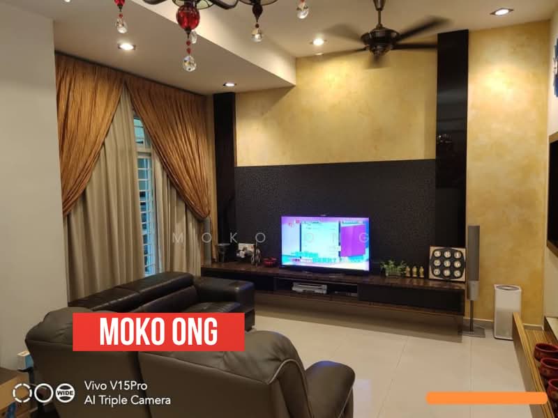 Rumah Teres 3-Tingkat untuk Dijual di Bukit Dumbar (Jelutong) - Moko Ong - Living Room - PropertyGuru.com.my