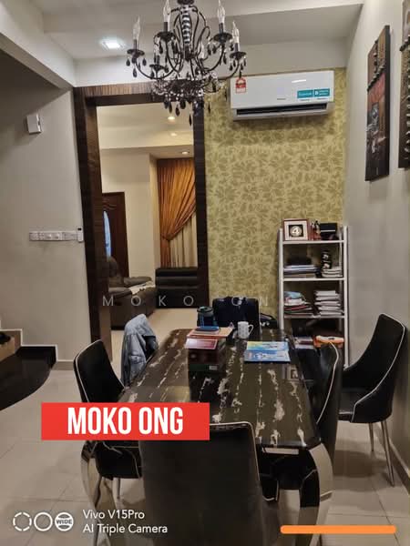 Rumah Teres 3-Tingkat untuk Dijual di Bukit Dumbar (Jelutong) - Moko Ong - Dining Room - PropertyGuru.com.my