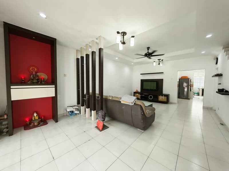2-storey Terraced House for Sale in Taman Bestari Indah (Ulu Tiram) - Ee Fong Toh - Living Room - PropertyGuru.com.my