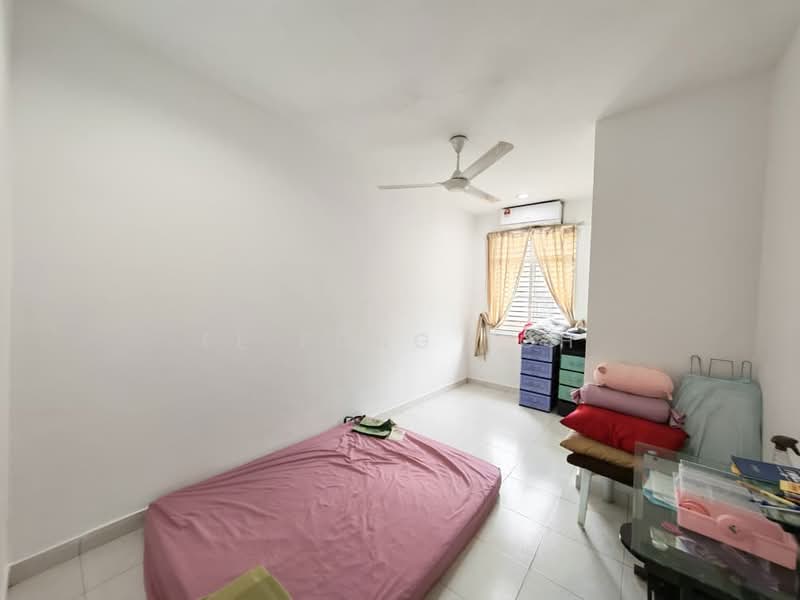 2-storey Terraced House for Sale in Taman Bestari Indah (Ulu Tiram) - Ee Fong Toh - Bedroom - PropertyGuru.com.my