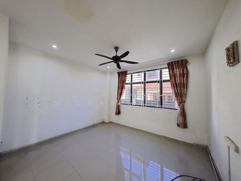 Bungalow House untuk Dijual di Kawasan Perumahan Sungai Emas (Batu Ferringhi) - Michael Khng - PropertyGuru.com.my