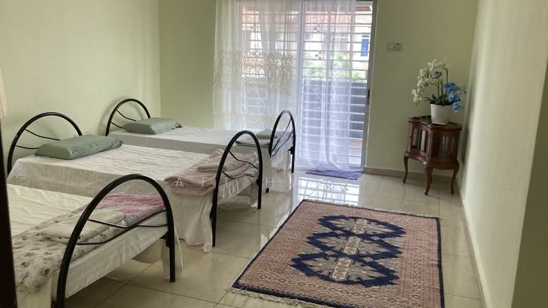 Rumah Teres 2-Tingkat untuk Dijual di Bandar Putra Permai (Seri Kembangan) - Afi Haqq - Bedroom - PropertyGuru.com.my