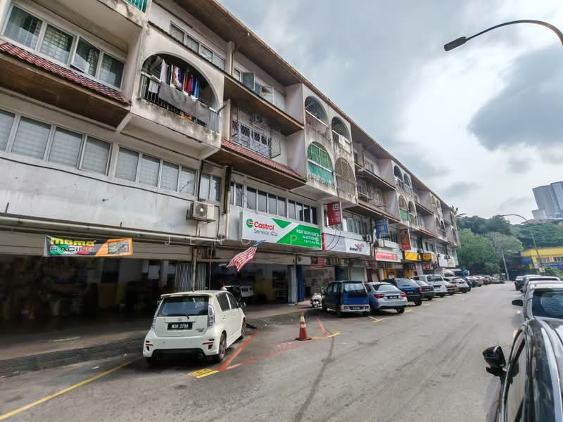 Kedai untuk Disewa di Taman United (Jalan Klang Lama (Old Klang Road)) - Jeno Poon - Exterior - PropertyGuru.com.my