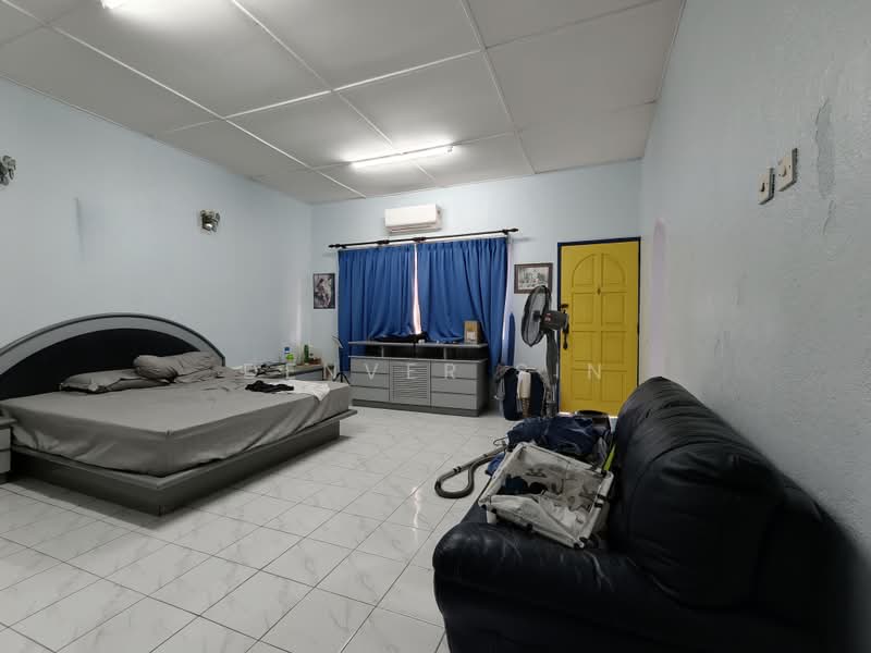 2-storey Terraced House for Sale in Taman Connaught (Cheras) - Denver Sin - Bedroom - PropertyGuru.com.my