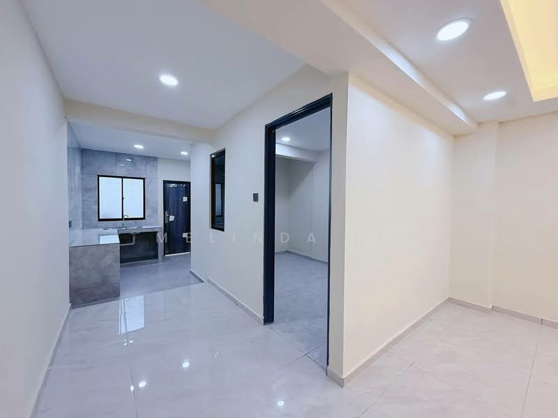 Rumah Teres 2-Tingkat untuk Dijual di Taman Daya (Johor Bahru) - Melinda Ee - Kitchen - PropertyGuru.com.my
