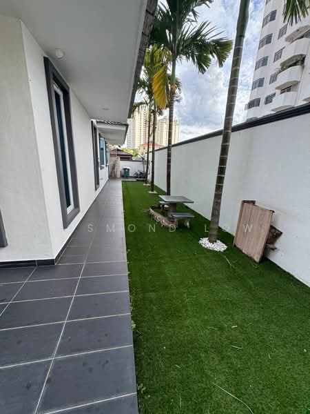 Bungalow House untuk Disewa di Taman Ampang Utama (Ampang) - Desmond Low - Exterior - PropertyGuru.com.my