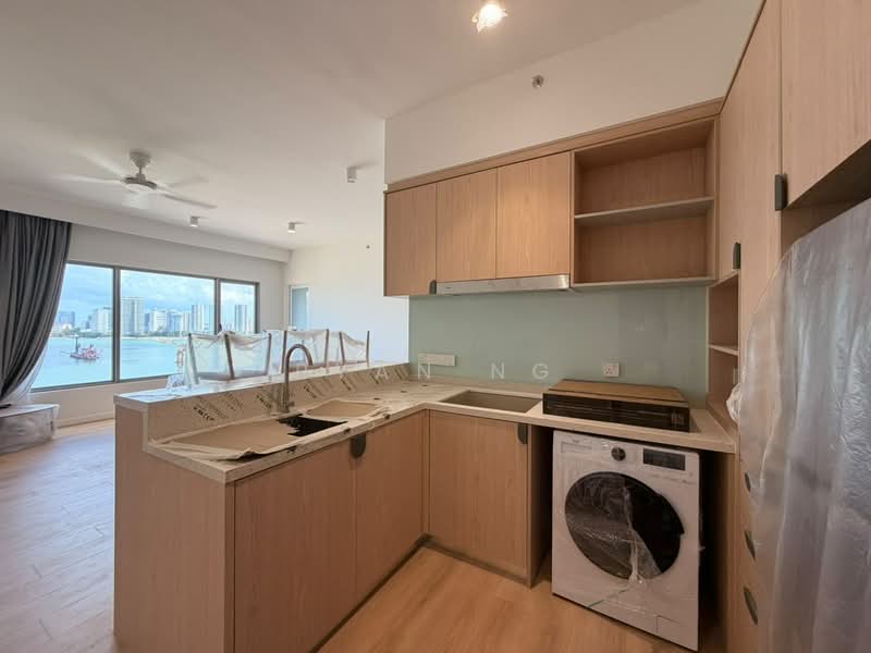 Service Residence for Sale at The Meg Serviced Residence - Ryan Ng - Kitchen - PropertyGuru.com.my