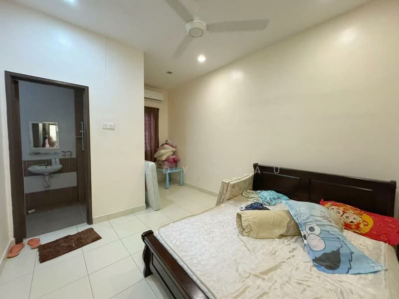 2-storey Terraced House for Sale in Bandar Seri Alam (Masai) - Cendy Chau - Bedroom - PropertyGuru.com.my