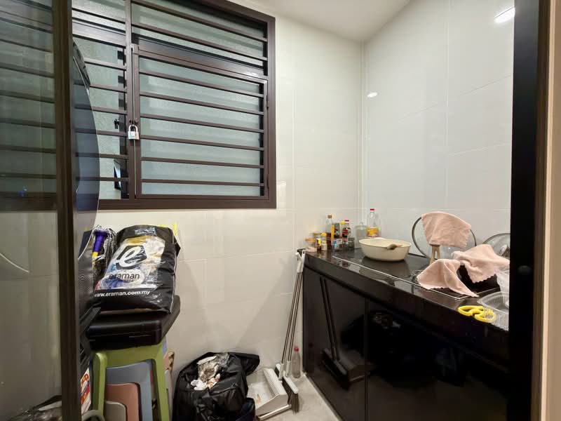 Kediaman Servis untuk Dijual di M Oscar - Vincent Tai - Kitchen - PropertyGuru.com.my