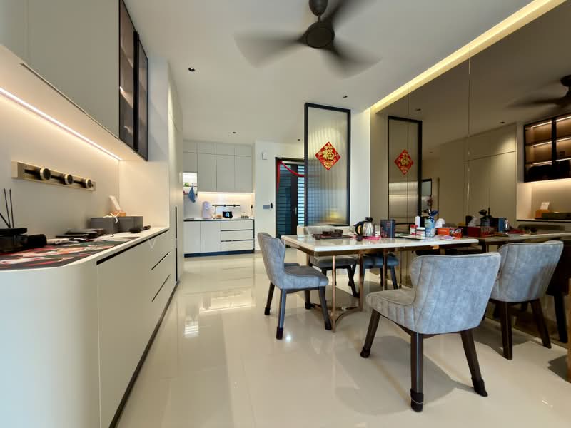 Kediaman Servis untuk Dijual di M Oscar - Vincent Tai - Kitchen - PropertyGuru.com.my