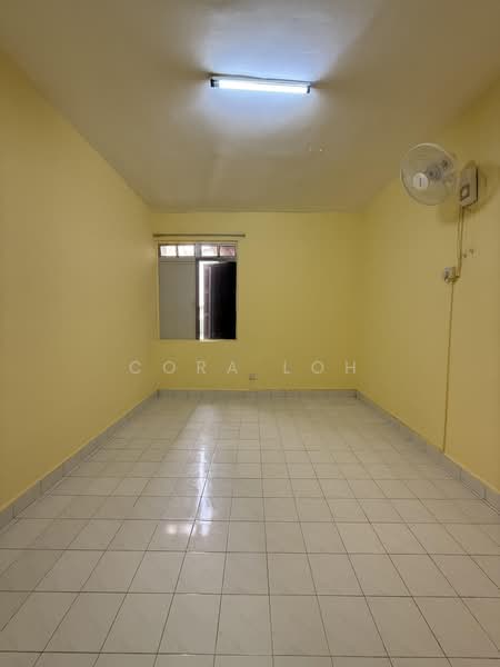 Apartment for Rent at Tanjong Puteri Apartment - Cora Loh - PropertyGuru.com.my