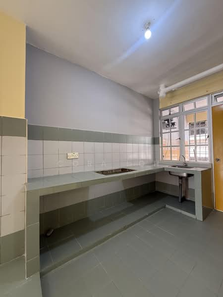 Apartment for Rent at Tanjong Puteri Apartment - Cora Loh - PropertyGuru.com.my