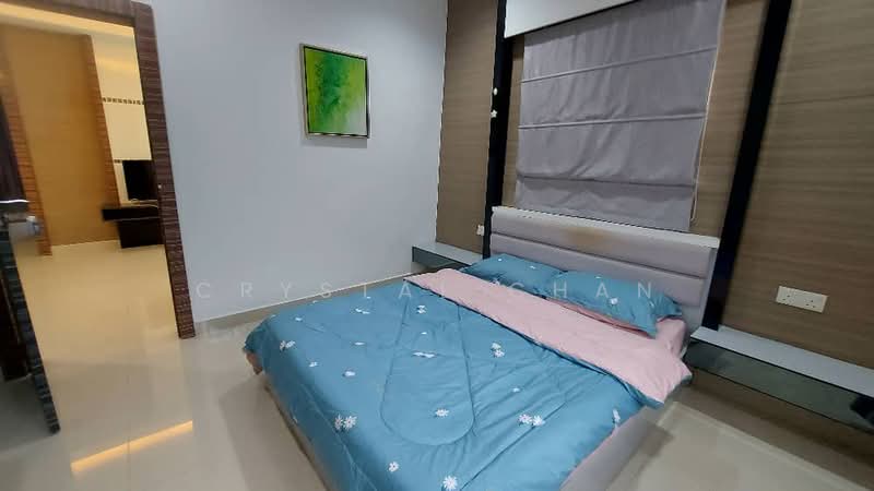 Bungalow House untuk Dijual di Taman Bukit Kempas (Tampoi) - Crystal Chan - Bedroom - PropertyGuru.com.my